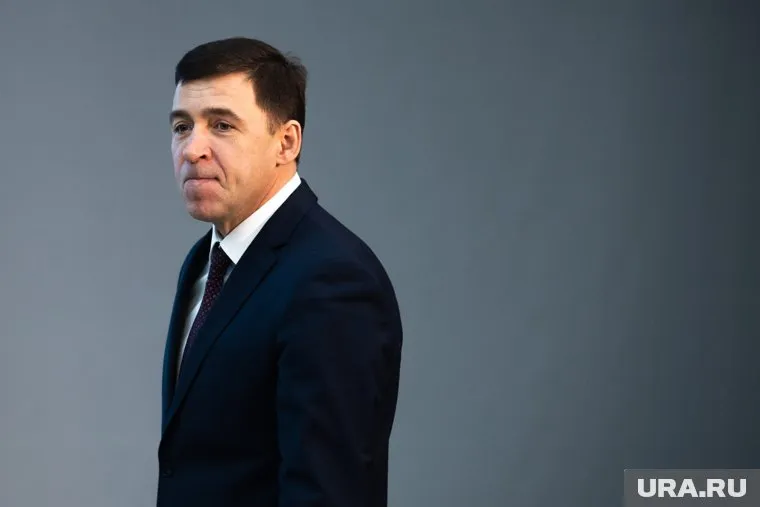 Евгений Куйвашев попросил некоторых граждан все равно оставаться дома