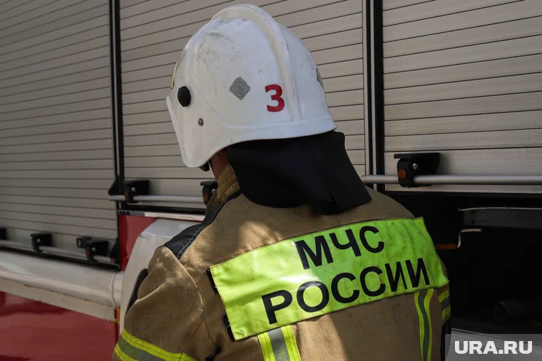 На месте ЧП работают спасательные службы
