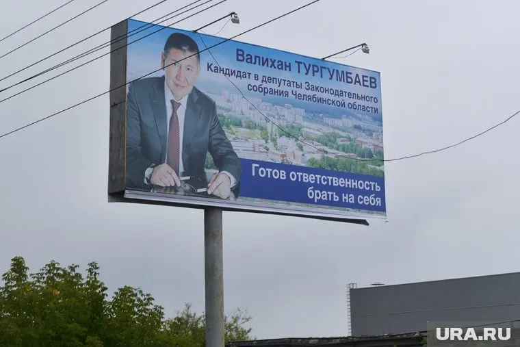 Депутату Валихану Тургумбаеву в истории со строительством нового микрорайона переложить ответственность на других не удастся.