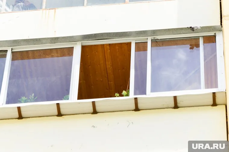 Девочка осталась без внимания взрослых на короткое время