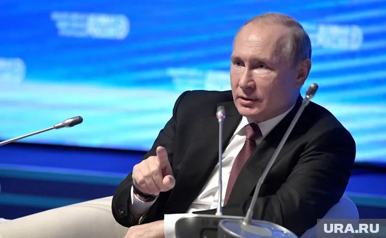 Путин отметил, что иногда «лучше что-то пустить под нож», чем раздать