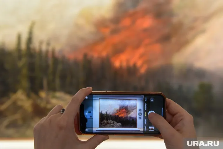 В Белгороде устраняют пожар на нефтебазе