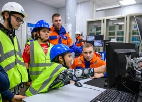 Ямальские школьники присоединились к образовательной программе «Лига школ»