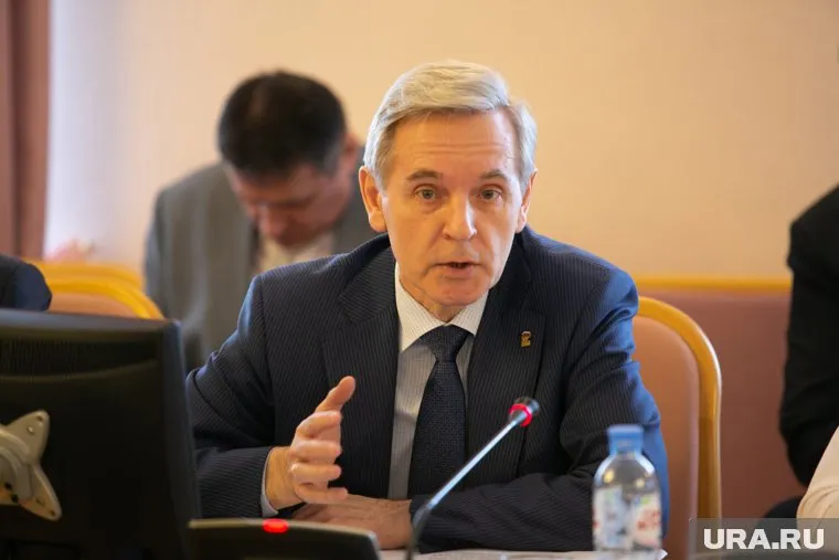 Глава тюменской ЕР Андрей Артюхов (на фото) посчитал, что Вакарину не место в партии