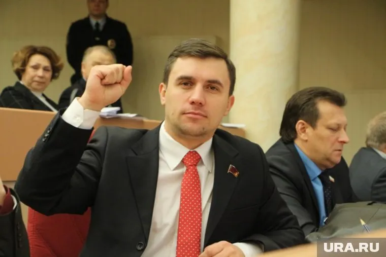 Коммунист Николай Бондаренко был одним из главных оппонентов уволенного министра