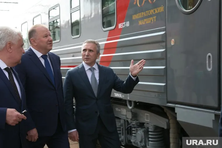 Скоростные поезда между Сургутом и Тюменью в ближайшие годы не появятся, зато хорошие и широкие дороги — вполне