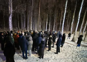 «Будем выходить на высший уровень»: протестующие из Академического готовятся к обострению конфликта