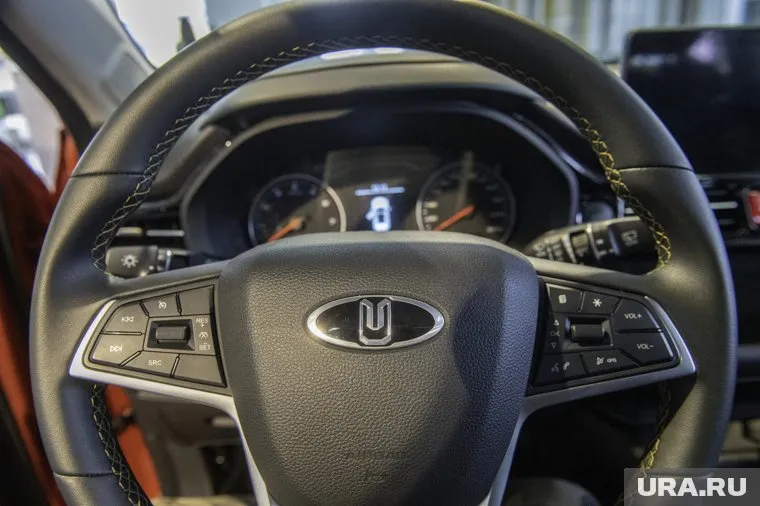 Представители больницы хотят купить «Москвич» максимальной комплектации