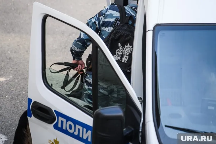 Трое мужчин, из тех, кто устроил стрельбу в Санкт-Петербурге, задержаны