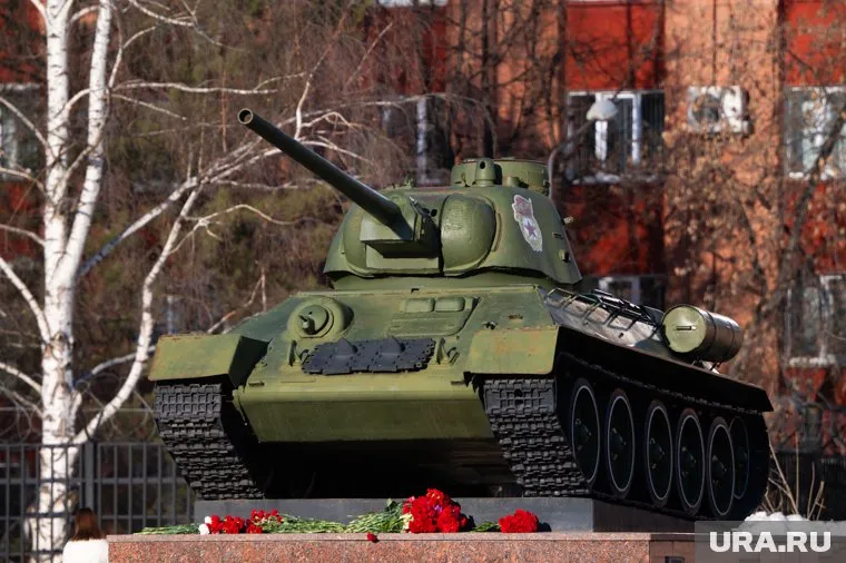 Советский танк Т-34 продают в Златоусте