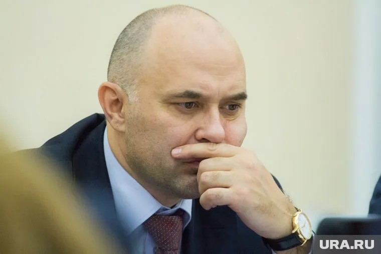 Нижневартовский городской суд избрал меру пресечения бывшему мэру Сургута Андрею Филатову