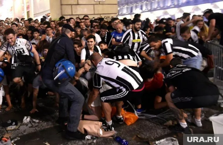 Неудачная шутка подростков отправила 1 500 жителей Турина в больницы