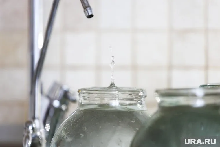 Воды в селе нет уже неделю