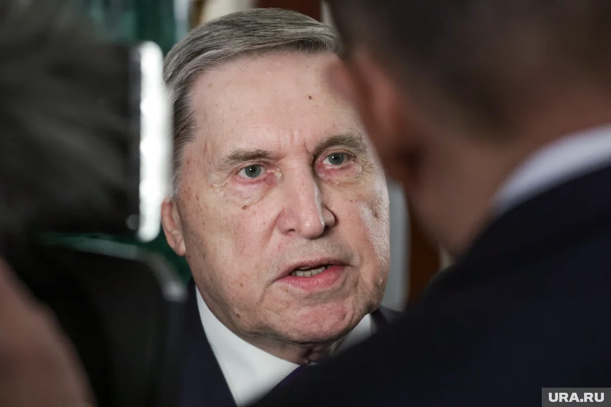 Ушаков заявил, что российская сторона довольна присутствием зятя Трампа на переговорах