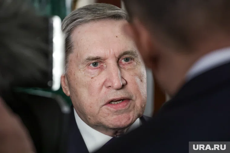 Ушаков заявил, что российская сторона довольна присутствием зятя Трампа на переговорах