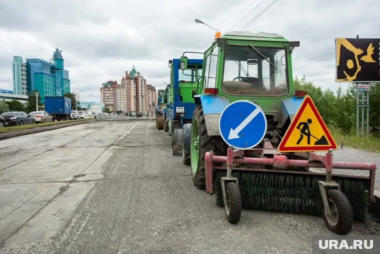 На ремонт муниципальных дорог в ХМАО направлено свыше 10 миллиардов рублей  
