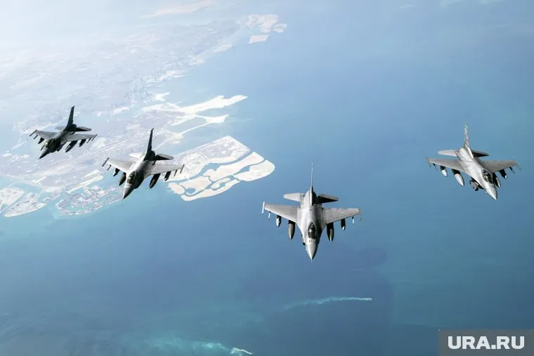 Американские военные рассказали об опасности эксплуатации F-16 неопытными пилотами