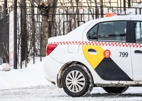 Пермякам рассказали, когда дешевле ездить на такси 8 марта