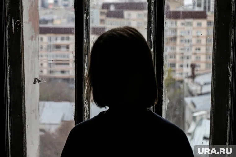 В Судже и окрестностях населенного пункта остаются около 400 мирных жителей, заявил Алаудинов