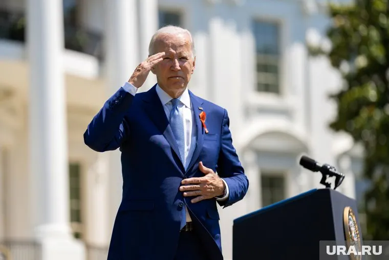 В поддержку расследования проголосовали девять человек, против — четыре