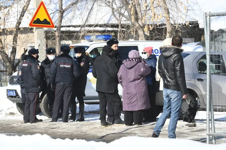 Установка вышки сотовой связи 5G на Уралмаше. Екатеринбург