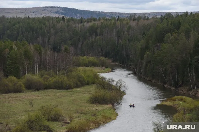 Группа из пяти туристов отправилась на сплав 26 октября (архивное фото)