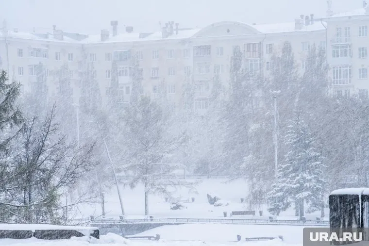 Мощные снегопады накрыли регион в ночь на 4 мая