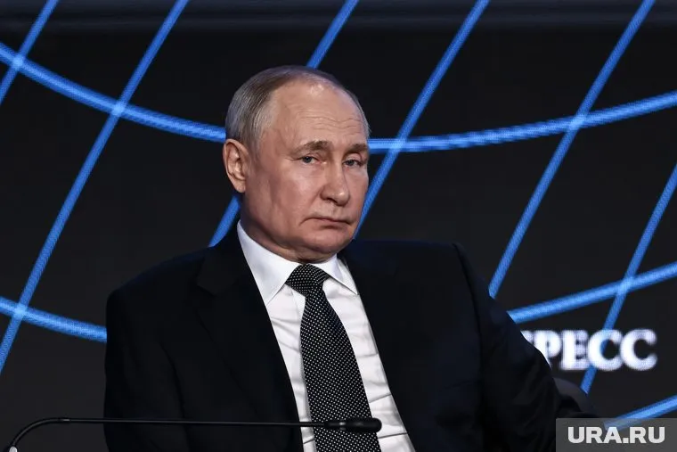 Путин в качестве последнего мирного предложения заявил, что Украина должна вывести войска с суверенных границ