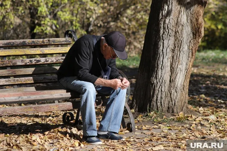 Пенсионеры должны сами откладывать деньги на свою старость, полагают эксперты