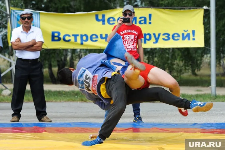 В борьбе за пост главы Чесменского района сменился лидер