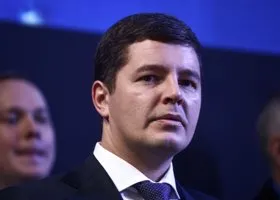 Губернатор ЯНАО вошел в топ-10 лучших глав регионов России