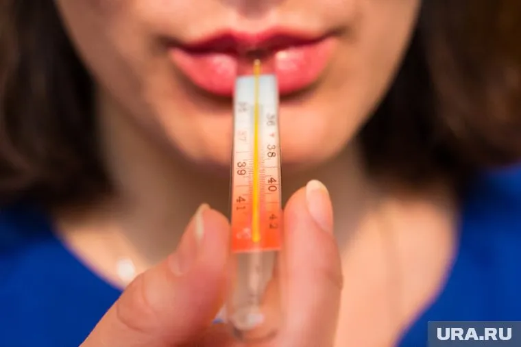 При первых симптомах ОРВИ россиянам могут запретить выходить из дома