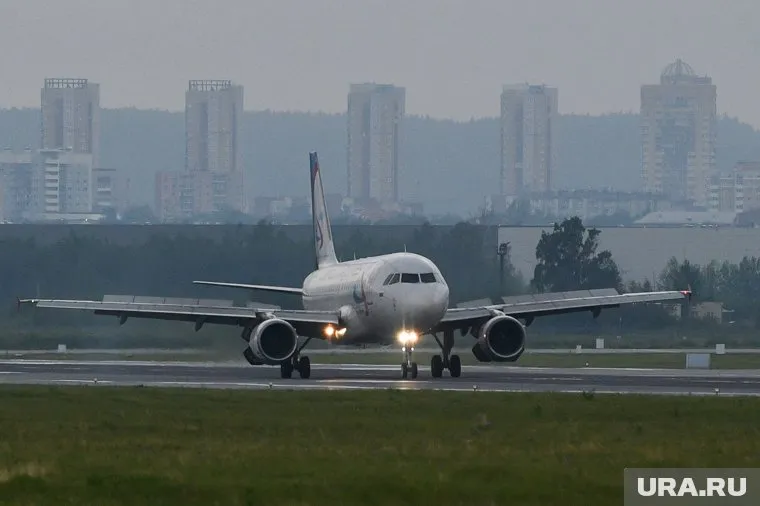 Задержаны семь рейсов