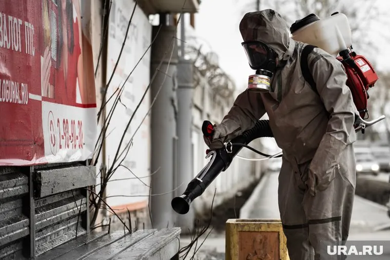 Там закрыли детские сады и запретили гулять с детьми