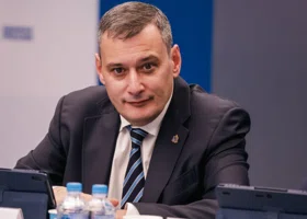 Хинштейн официально стал губернатором Курской области