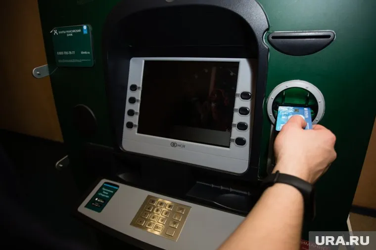 Запад может ввести санкции против ВТБ, и россияне это почувствуют