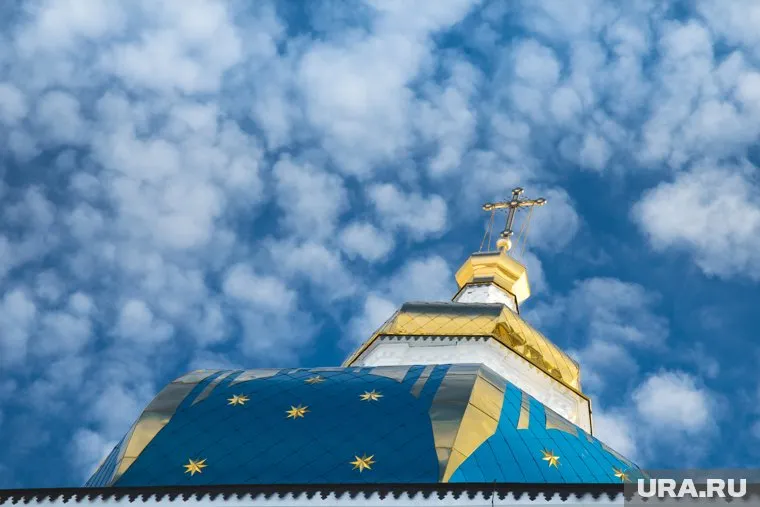 В храмах предлагают соблюдать санитарно-эпидемиологические нормы