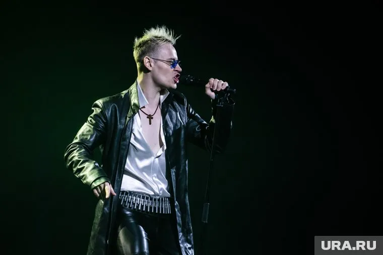 Shaman представит клип на песню "Прямо по сердцу"