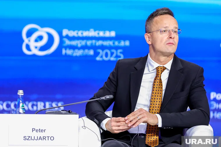 Сийярто заявил о несогласии с ЕС по поводу отказа от российского газа