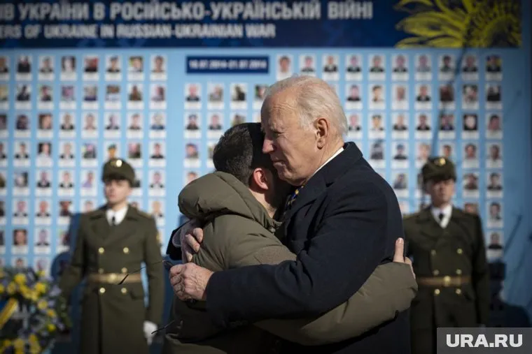 Джо Байден на встрече с президентом Украины объявил о новой партии военной помощи