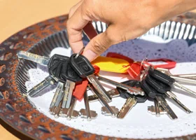 В Кургане 979 человек расселят из аварийных домов