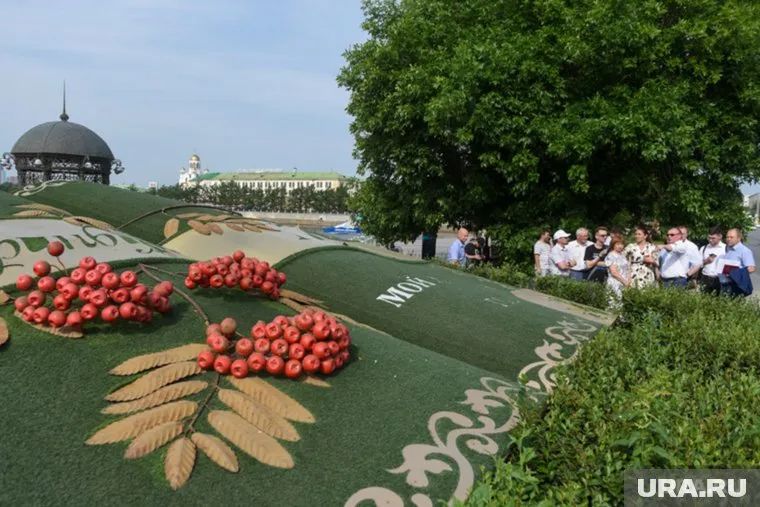 На месте большой «книги» появится другая инсталляция