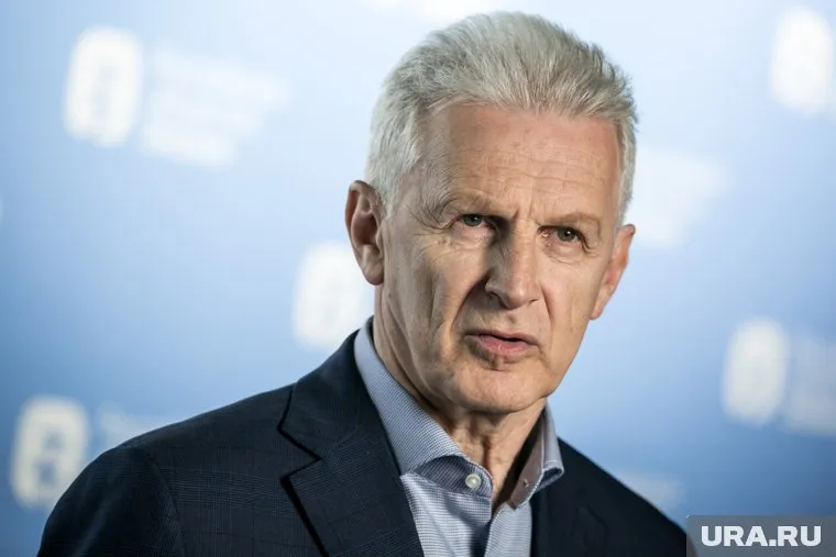 Андрей Фурсенко считает, что важно популяризировать профессию учителя в российском обществе