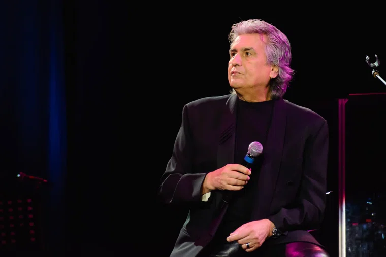 Итальянский певец Тото Кутуньо скончался на 81-м году жизни