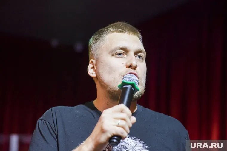 Сейчас Александр Незлобин (на фото) проживает в США