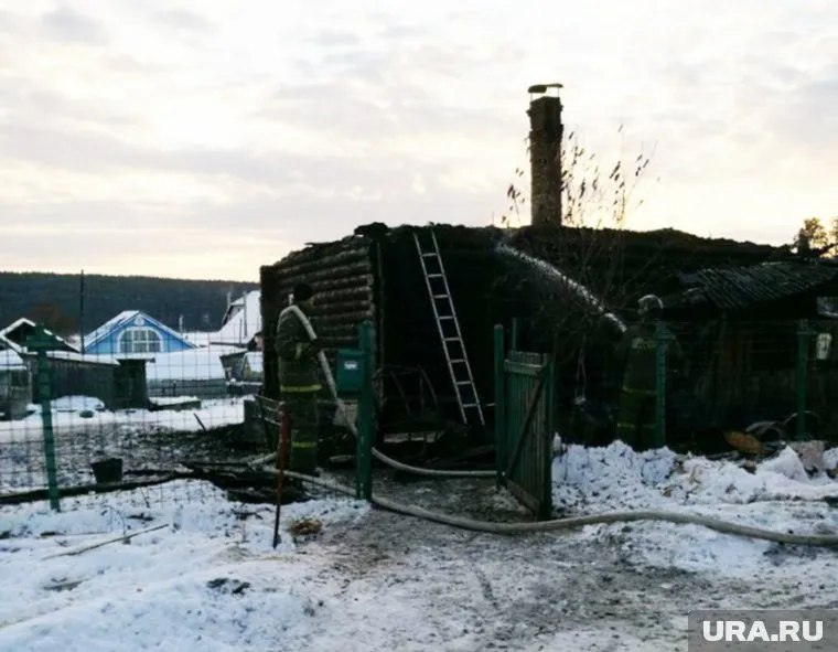 Пострадавший от пожара дом, вероятнее всего, снесут