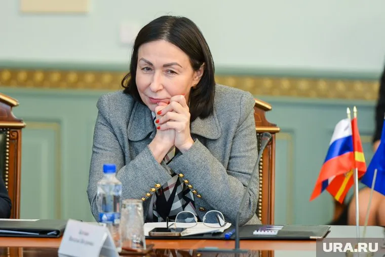 Наталья Котова поручила вывести на улицы больше рабочих из-за мусора и опавшей листвы
