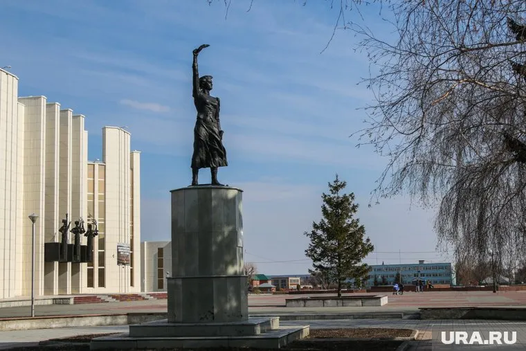 В реестре мемориальных сооружений региона числятся 945 объектов