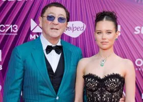 Лепс назвал дату свадьбы с 19-летней Кибой: что известно о юной невесте певца