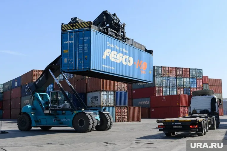 Россия возвращается в мировую торговлю, заявил Винсент Стамер